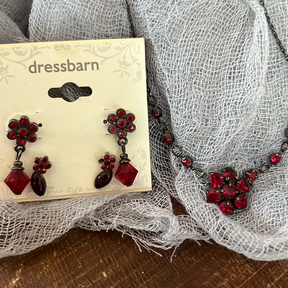 1948 Ruby, red necklace and earrings - Picture 1 of 4